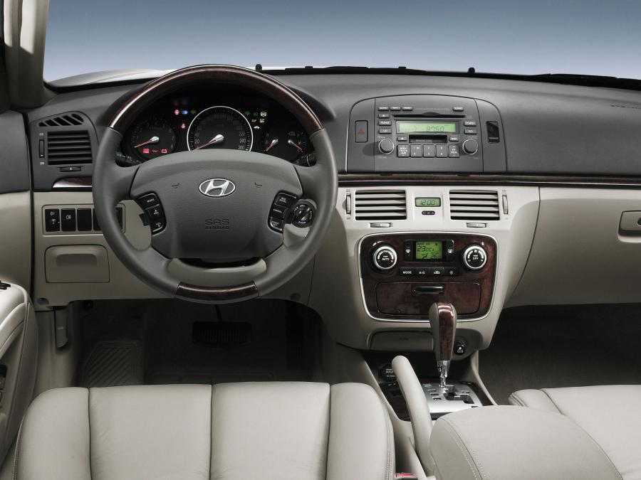  Hyundai NF 2005 года  (фото 10 из 10)